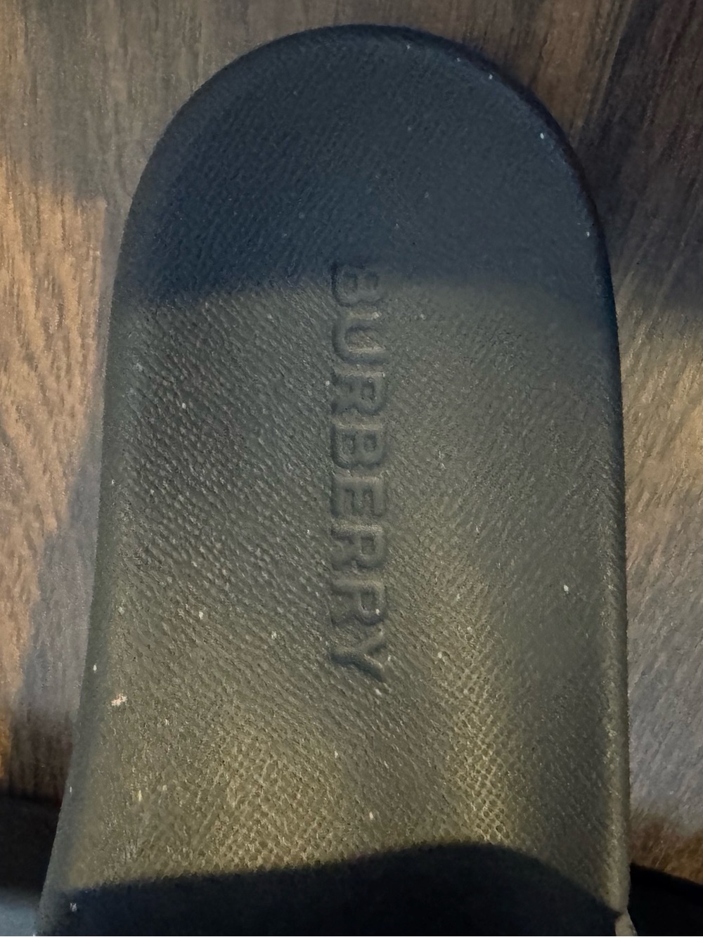Burberry slides men’s 12 - Picture 3 of 4